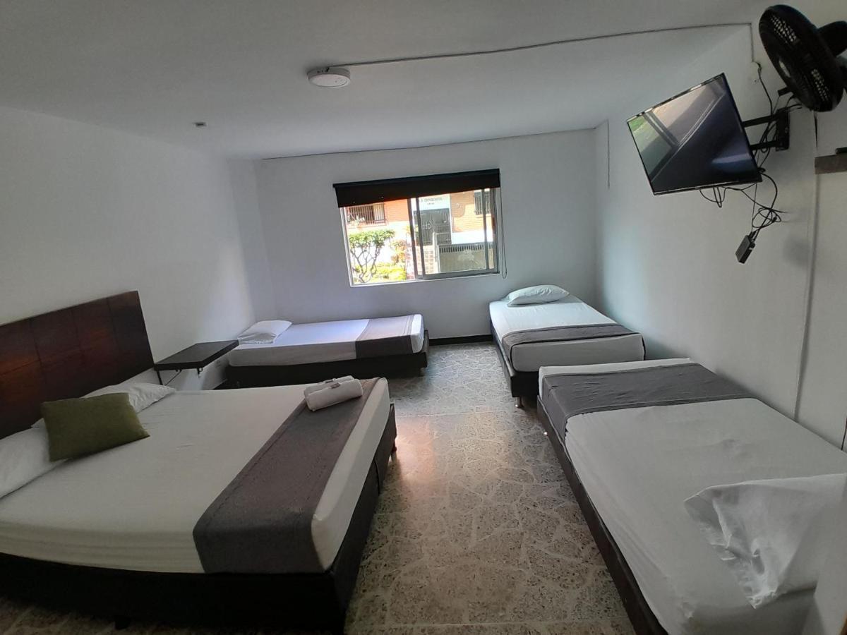 Hotel Palermo Real Medellin Bagian luar foto