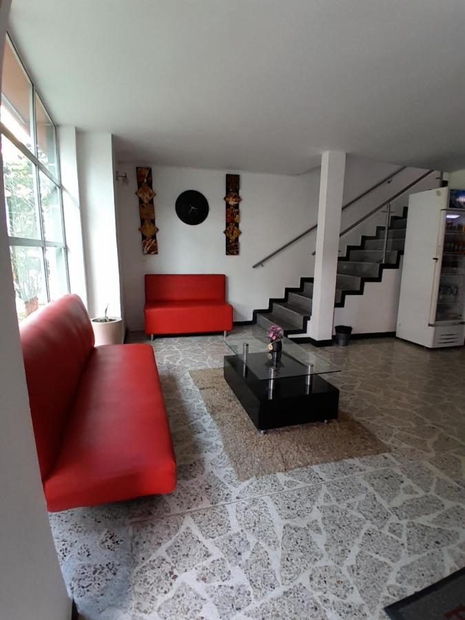 Hotel Palermo Real Medellin Bagian luar foto