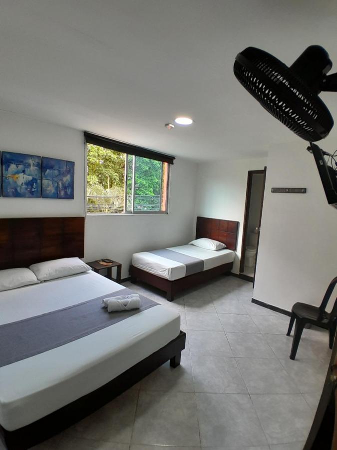 Hotel Palermo Real Medellin Bagian luar foto