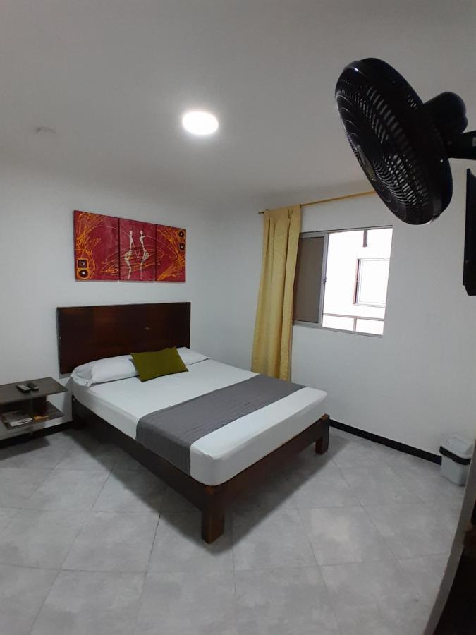 Hotel Palermo Real Medellin Bagian luar foto